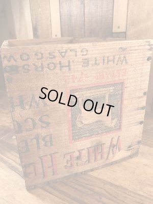 White Horse Cellerのスコッチウイスキーのビンテージ木箱