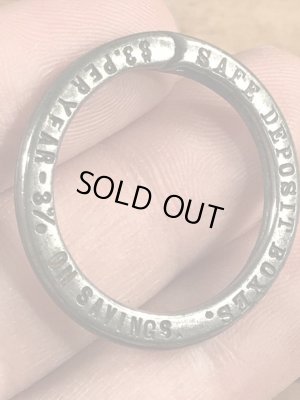 アドバタイジング物のノベルティのヴィンテージキーリング