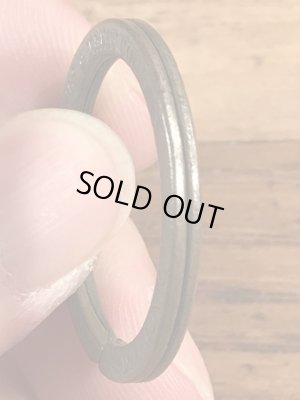 アドバタイジング物のノベルティのヴィンテージキーリング