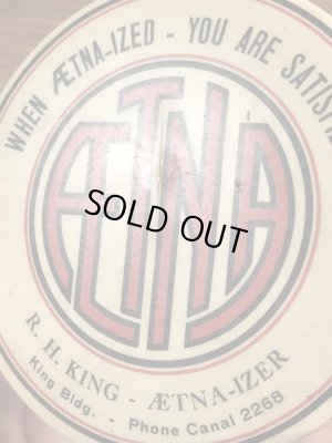 Aetna-Izerの企業物のビンテージ手鏡