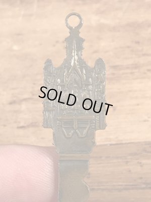 セントアンズ教会のスーベニア物のビンテージの鍵