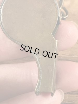 ミリタリー物のブラス製のビンテージ呼び笛