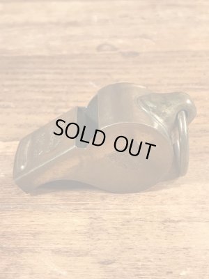 真鍮製のミリタリー物のヴィンテージホイッスル