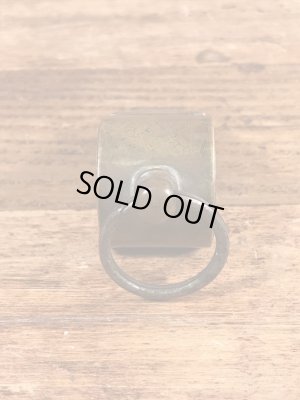 ミリタリー物のブラス製のビンテージの笛