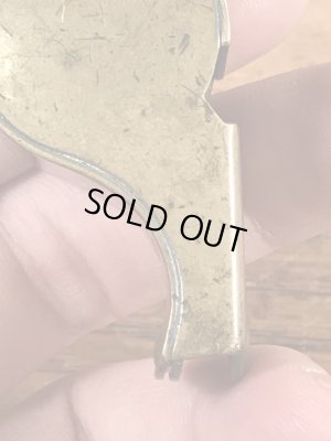 ミリタリー物の真鍮製のヴィンテージホイッスル