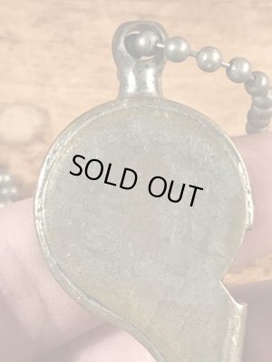 V.L.& A.Special Chicagoのボールチェーンが付いたビンテージ呼び笛