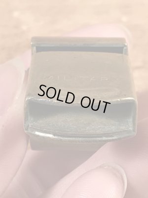 ミリタリー物の真鍮製のヴィンテージホイッスル