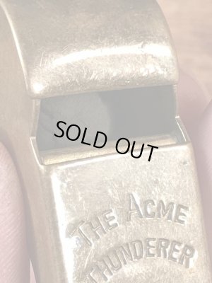 The Acme Thundererのブラス製のヴィンテージホイッスル