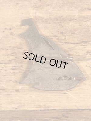 U.S.Navyのボート型のヴィンテージピンズ