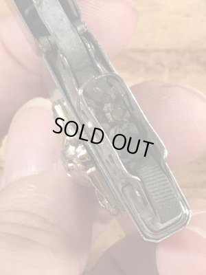 USMCのCrest-Craft社製のヴィンテージライター