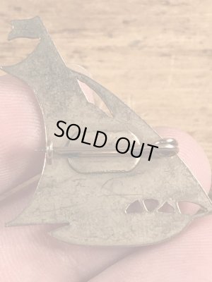 U.S.Navyのボート型のヴィンテージピンズ