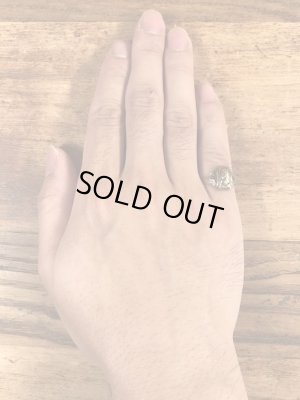 1944年のJosten社製のヴィンテージスクールリング