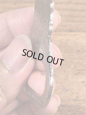 White Rock Water & Ginger Aleの女神のヴィンテージボトルオープナー