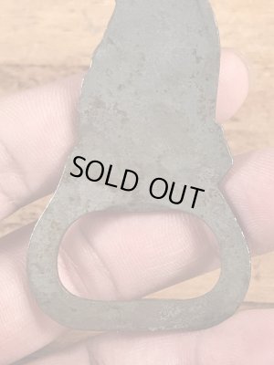 White Rock Water & Ginger Aleの女神のヴィンテージボトルオープナー