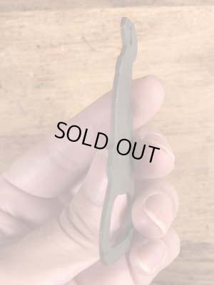 White Rock Water & Ginger Aleの女神のビンテージ栓抜き