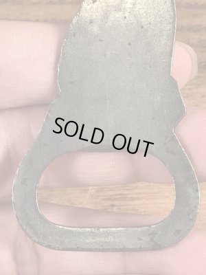 White Rock Water & Ginger Aleの女神のヴィンテージボトルオープナー