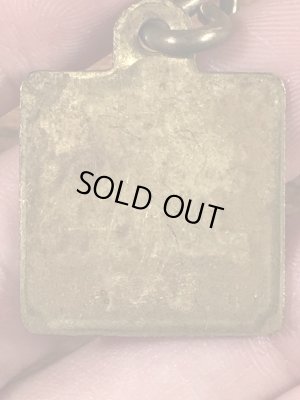 Brown Countyのブラス製のヴィンテージドッグタグ