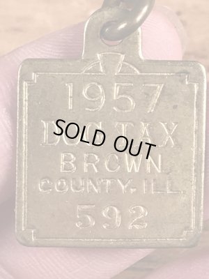 Brown Countyのブラス製のヴィンテージドッグタグ