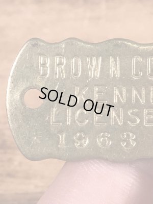 ブラス製のケンネルライセンスのビンテージドッグタグ