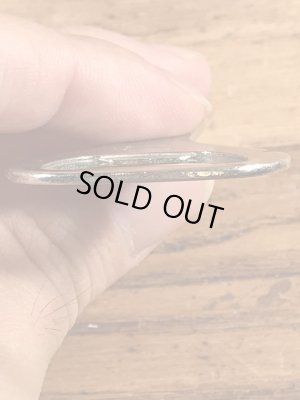 スタンダードビールのボトルが描かれたビンテージ栓抜き