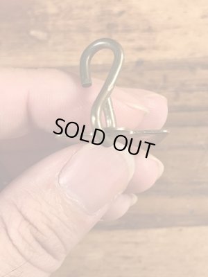 Brown Countyのブラス製のヴィンテージドッグタグ