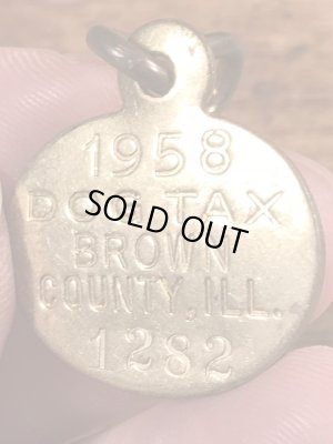 Brown Countyのブラス製のヴィンテージドッグタグ