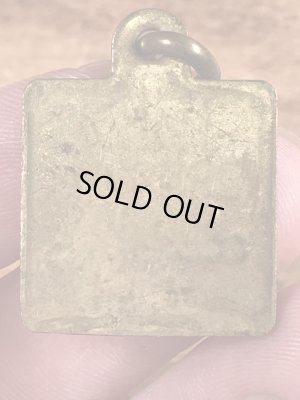 Brown Countyのブラス製のヴィンテージドッグタグ