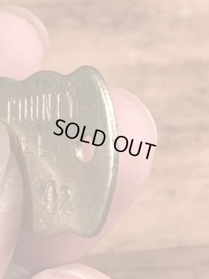 ブラス製のケンネルライセンスのビンテージドッグタグ