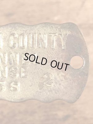 Kennel Licenseの真鍮製のヴィンテージドッグタグ