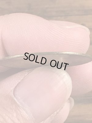 Dog Taxの真鍮製のビンテージドッグタグ