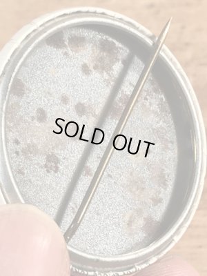 Discover Americaの企業物のビンテージ缶バッジ