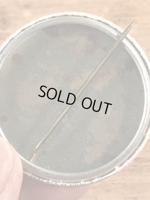 Discover Americaの企業物のビンテージ缶バッジ