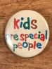 Kids Are Special Peopleのメッセージが書かれたヴィンテージ缶バッチ