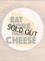 Wisconsin “Eat More Natural Cheese” Pin Back　メッセージ　ビンテージ　缶バッジ　70〜80年代