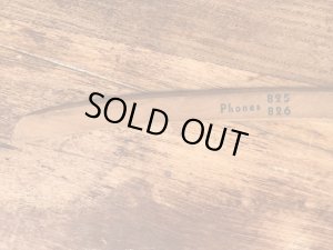 アメリカのクリーニング店で使用されていたビンテージ木製ハンガー