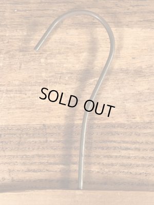 アメリカのクリーニング店で使用されていたビンテージ木製ハンガー