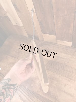 アメリカのアドバタイジング物のアンティークのウッドハンガー