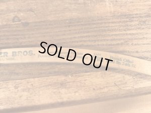 アメリカのクリーニング店で使用されていたビンテージ木製ハンガー