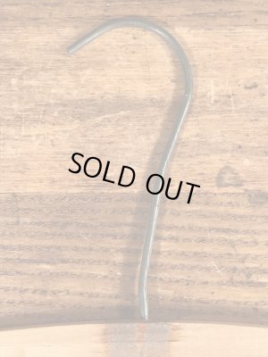 アメリカのクリーニング店で使用されていたビンテージ木製ハンガー