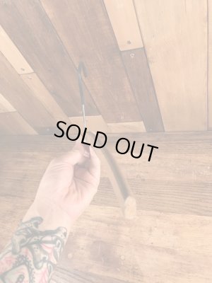 アメリカのクリーニング店で使用されていたビンテージ木製ハンガー