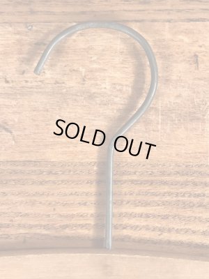 アメリカのクリーニング店で使用されていたビンテージハンガー