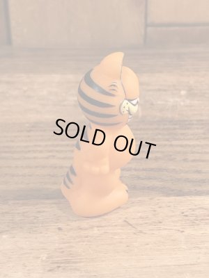 Dakin社製のガーフィールドのビンテージソフビ人形