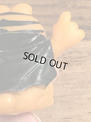 ガーフィールドのドラキュラのビンテージソフビ人形