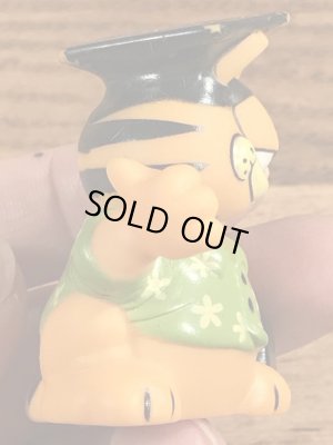 ガーフィールドの卒業生のビンテージソフビ人形