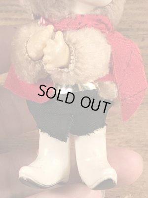 ウエスタンコスチュームのクマのヴィンテージクリップドール