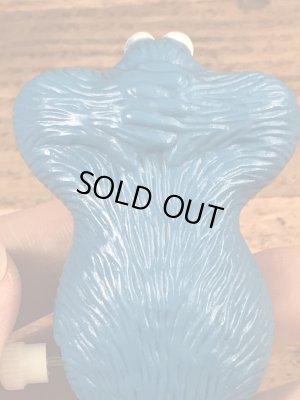 セサミストリートのクッキーモンスターのビンテージトコトコ人形