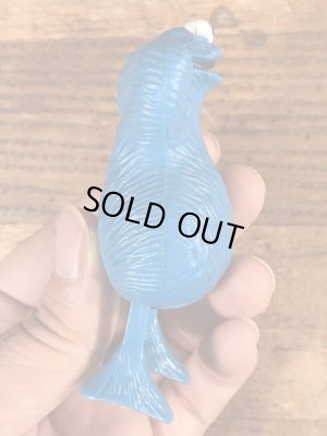 セサミストリートのクッキーモンスターのヴィンテージぜんまいフィギュア