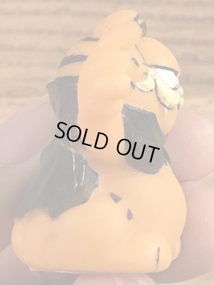 ガーフィールドのドラキュラのヴィンテージビニールフィギュア