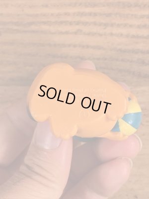 ビーチバレーのガーフィールドのヴィンテージPVC製フィギュア