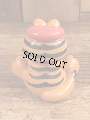 ドライバーのガーフィールドのヴィンテージPVC製フィギュア